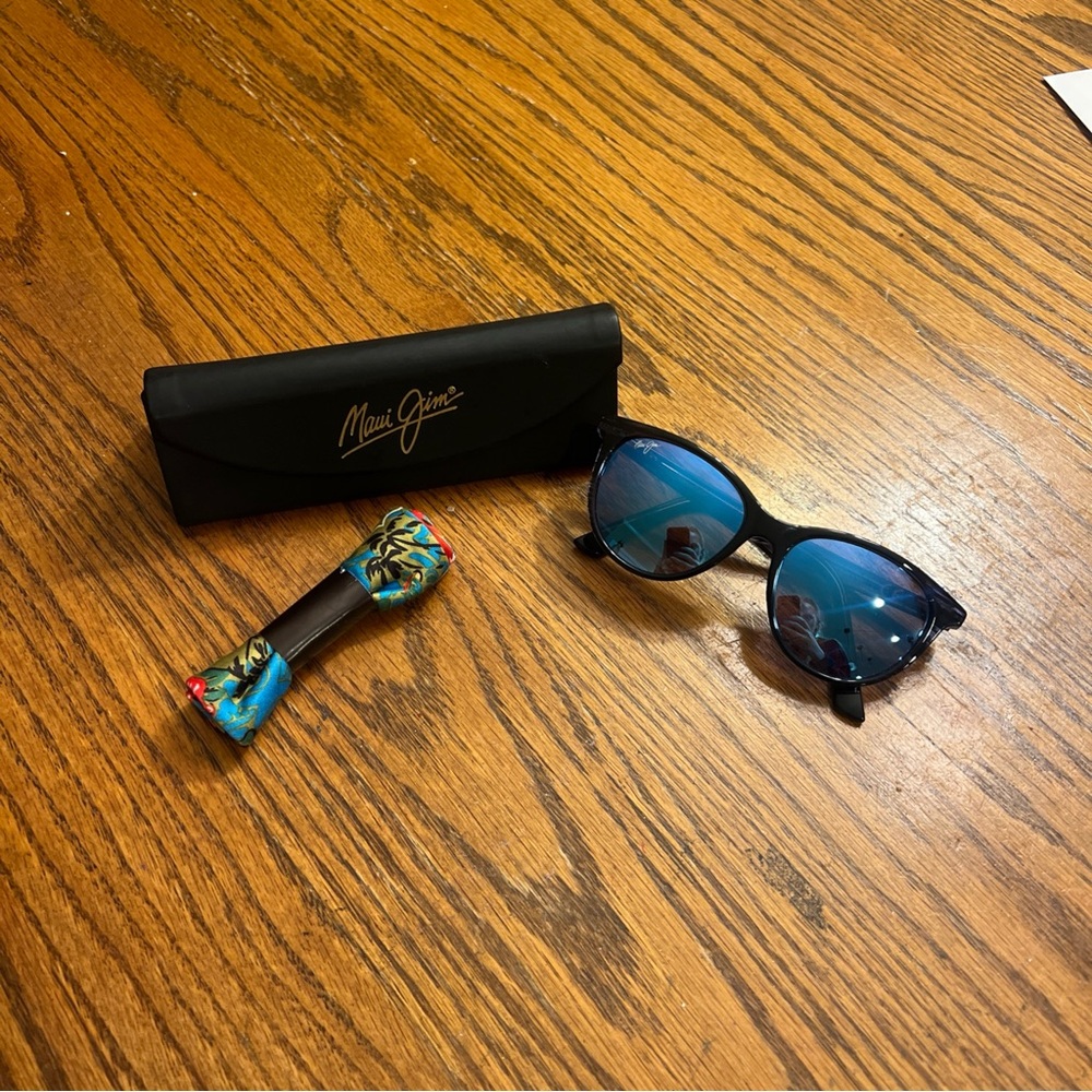 NEW Maui Jim Sunglasses Polarized Cathedrals MJ782-03S Blue Mirrored 52-17